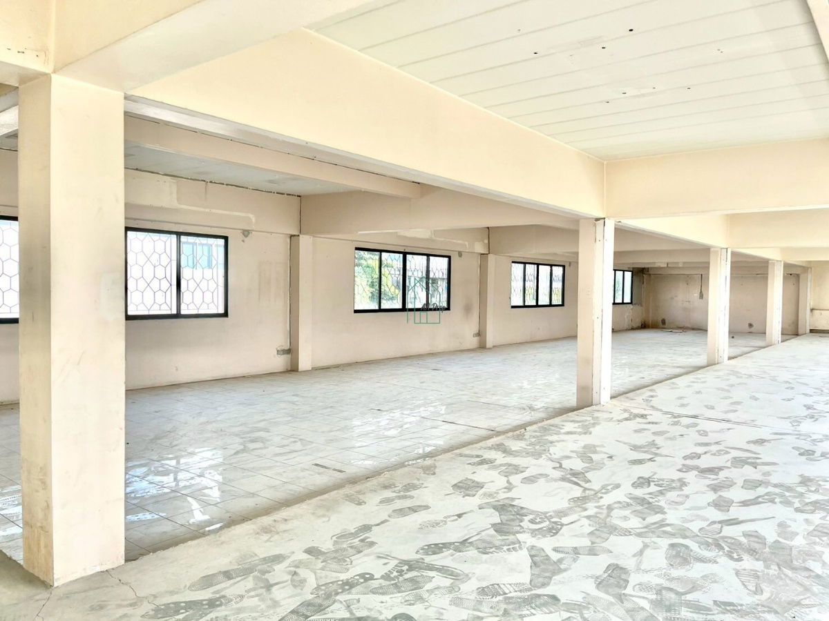 รูป ให้เช่า พื้นที่ชั้นลอย 280 ตร.ม. ซอยพระราม 9 ซ.19 ใกล้เอกมัย ทองหล่อ ทางด่วนเอกมัย-รามอินทรา เหมาะทำออฟฟิศ คลีนิค หน้าร้านและธุรกิจขนาดย่อม - รูปที่ 4/11