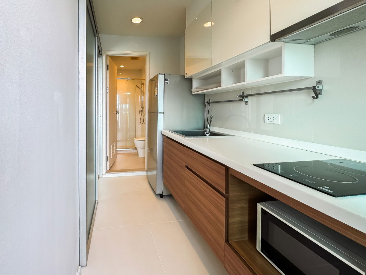 รูป ✨คอนโดทำเลทอง Fuse Chan-Sathon เพียง 2.5 ล้านบาท ใจกลางย่านสาทร เดินทางสะดวก ใกล้ BTS  เซนต์หลุยส์ และ BTS สุรศักดิ์ - รูปที่ 18/29