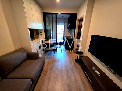 Condos for rent : 1 Bed 1 Bath Nice Room Fully furnished  New Condo Good Location Close to MRT Phra Ram 9  220 m  @ NUE District R9  