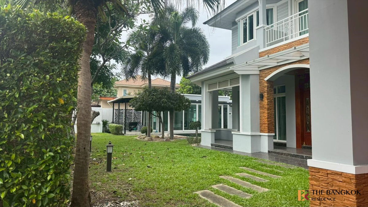 picture Perfect Masterpiece Rama 9 - Krungthep Kreetha, house completed and ready to move in - 2/8