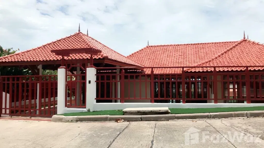 รูป วิลล่าให้เช่า 2 ห้องนอน ในโครงการ บ้านร่มไม้ชายเล 1096282 - รูปที่ 1/23