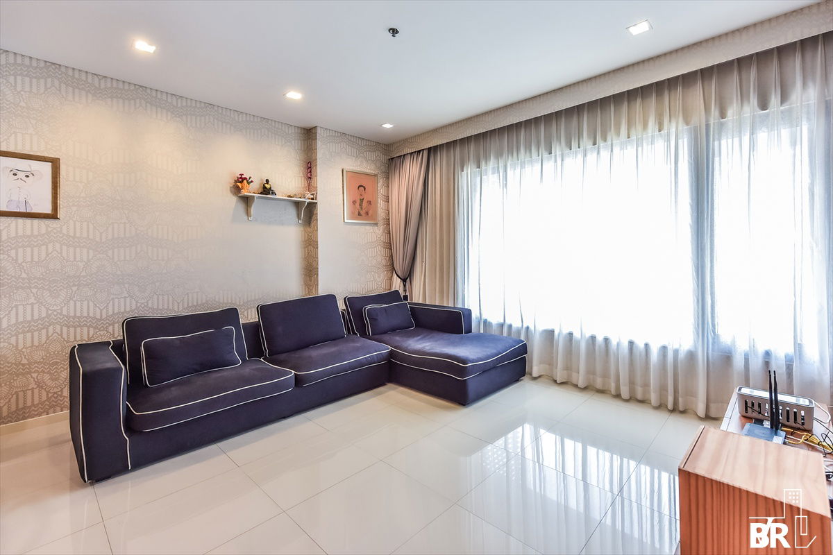 picture 🔥 Urgent Sale! Spacious Unit  Amanta Lumpini near Mrt Lumpini  - 2/11