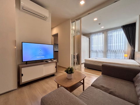 For rent: Condo Chambers Onnut Station