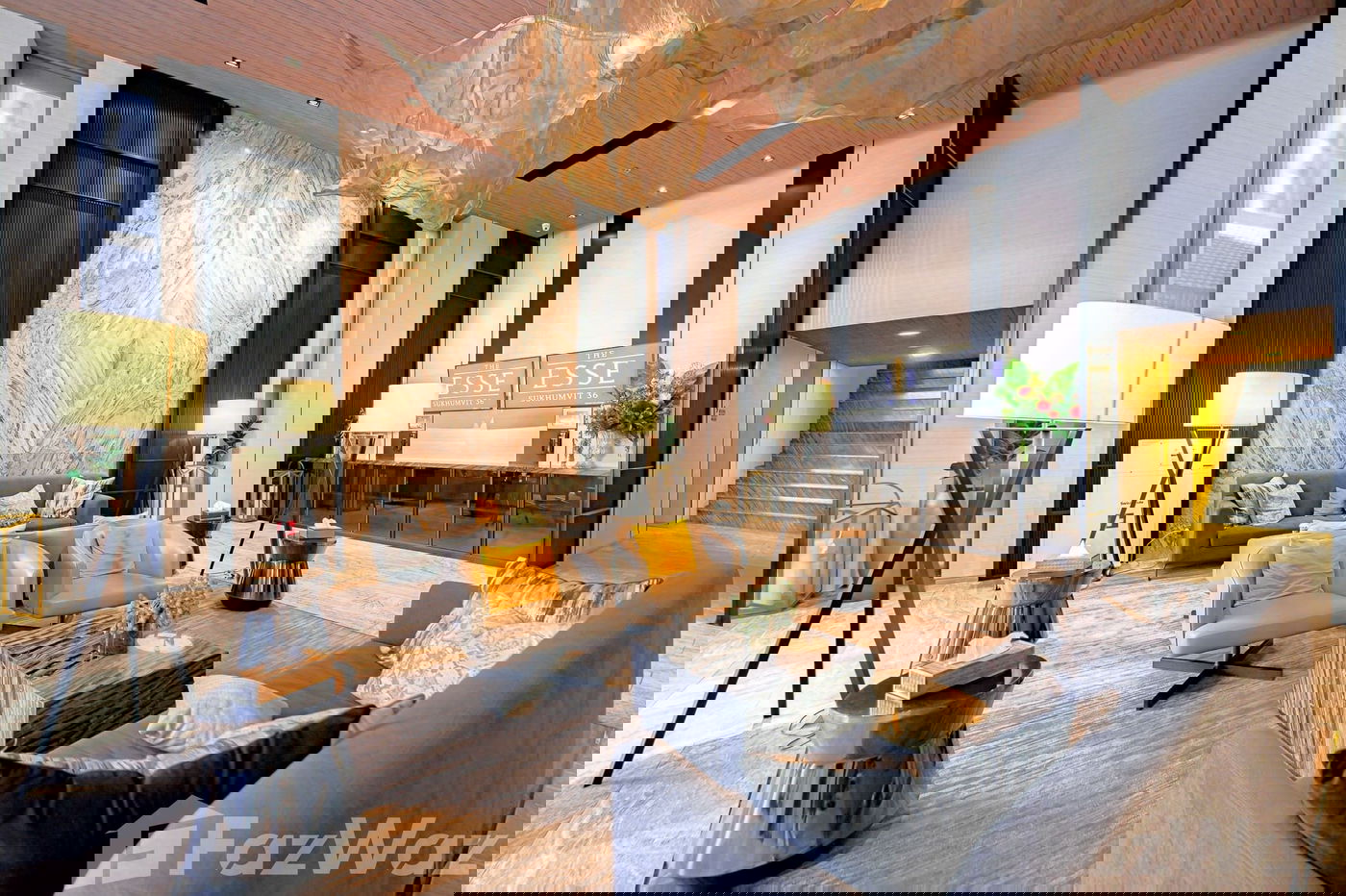 picture . 1970066 - 15/34