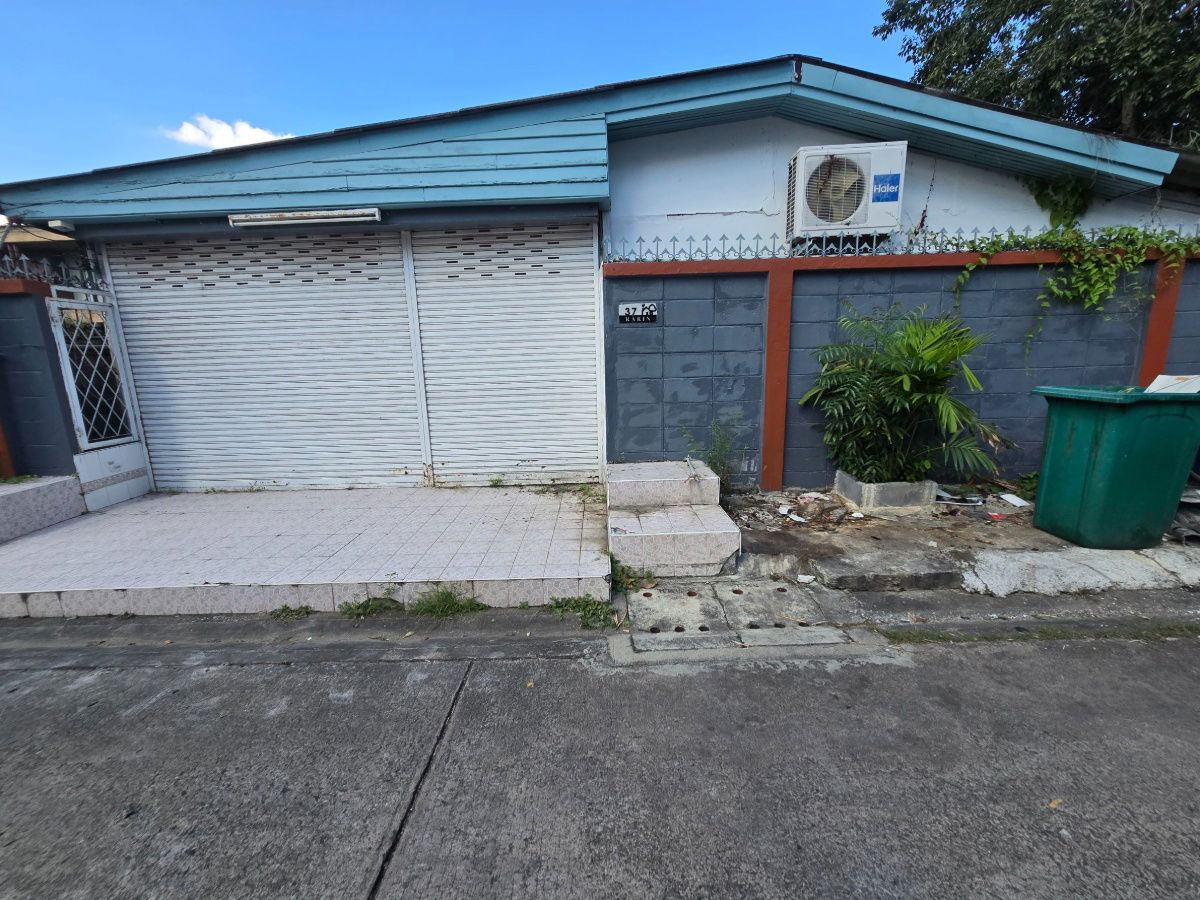 รูป บ้านชั้นเดียว ให้เช่า 100ตรว. เหมาะทำเป็นที่เก็บสินค้า ไลฟ์สด อยู่ถนนสุทธิสาร ใกล้MRTเพียง1กิโล - รูปที่ 2/21