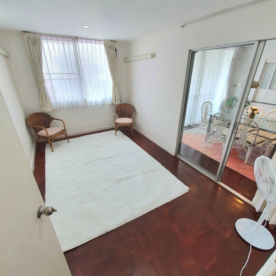 picture Condo for rent :  D.S. Tower 2 Sukhumvit 39 (( BTS Phrom Phong)) MK-02 line @livingbkk - 3/10