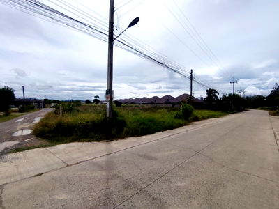 ที่ดิน ประจวบคีรีขันธ์ : ขายที่ดิน 2-0-0 ไร่ | ทำเลสะดวก ใกล้ทางหลวงหมายเลข 4  เหมาะสำหรับพัฒนาโครงการบ้านขนาดเล็ก ! 