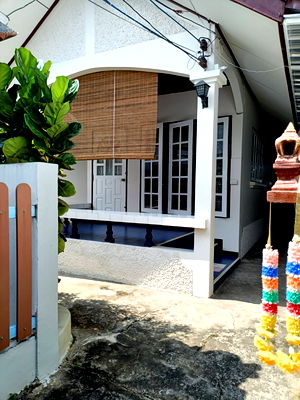 เช่าบ้านเดี่ยว สวนดอกปาร์ค : ให้เช่าบ้านเดี่ยวชั้นเดียว   3 ห้องนอน 2 ห้องน้ำ 1ห้องรับแขก 1ห้องครัว  