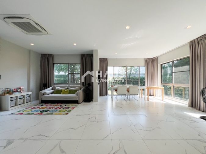 ขายบ้านเดี่ยว 4 ห้องนอน 442 ตร.ม. 117 ตร.ว. บางกอก บูเลอวาร์ด ซิกเนเจอร์ เพชรเกษม - ปิ่นเกล้า