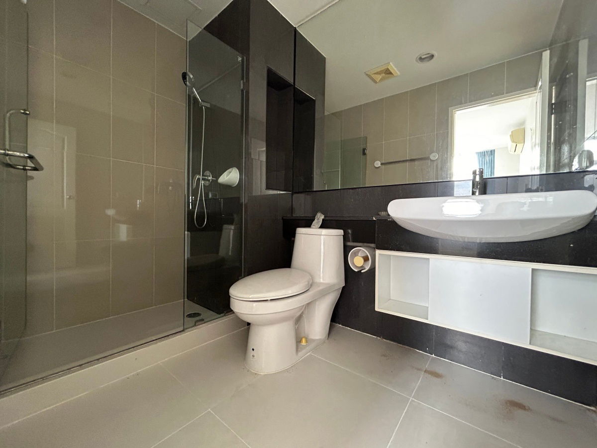 รูป JK 6210916 : แบงค์คอก ฮอไรซอน รัชดา-ท่าพระ - รูปที่ 10/19