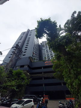 Condo for rent, Srivara Mansion Center of Ratchadaphisek Road MRT Cultural Center 300 meters.