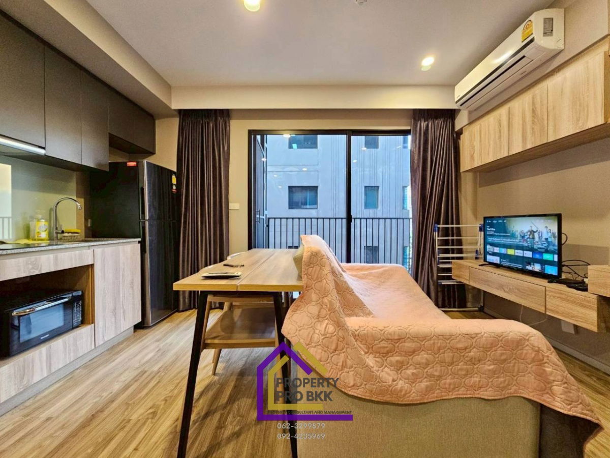 picture ðŋâĻ For Rent: Blossom Condo @ SathornâCharoenrat Cozy 1-Bedroom near BTS Surasak | Fully Furnished | Wi-Fi Included - 11/17