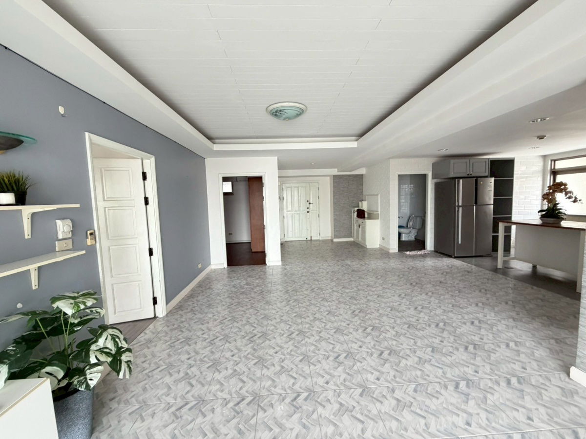 รูป LTH13726 – Condo for Sale | Royal Castle | 140 sqm | 3 Beds 2 Baths | Near BTS Phrom Phong | 15.9 MB | คอนโดขาย รอยัลคาสเซิล สุขุมวิท 39 - รูปที่ 9/15