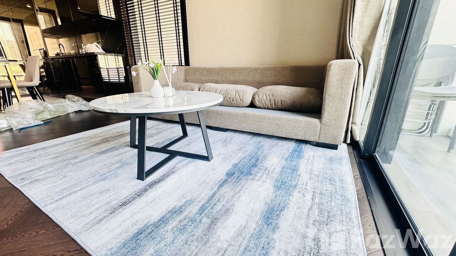 picture . 1970066 - 26/34