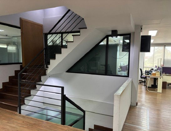 รูป ให้เช่า โฮมออฟฟิศ 4 ชั้น / พร้อมเฟอร์นิเจอร์สำนักงาน ซอยนวมินทร์ 36 / พื้นที่ 545 ตารางเมตร - รูปที่ 14/16