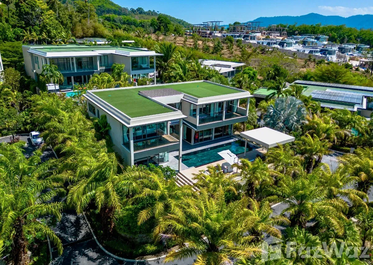 picture Villa Lion | 6 Bedrooms villa in Layan Beach 5910080 - 1/38