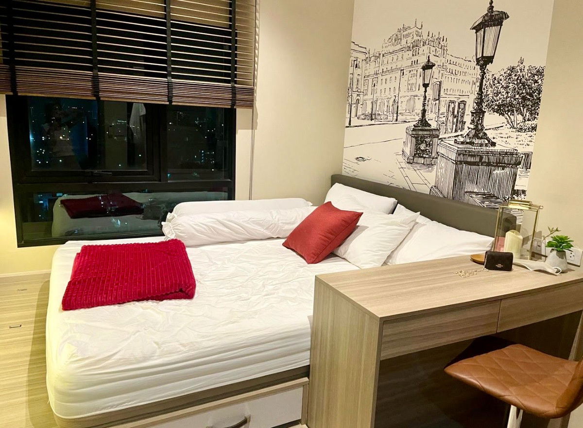 picture code : E93 Altitude Unicorn Sathorn–Thapra - 2/12