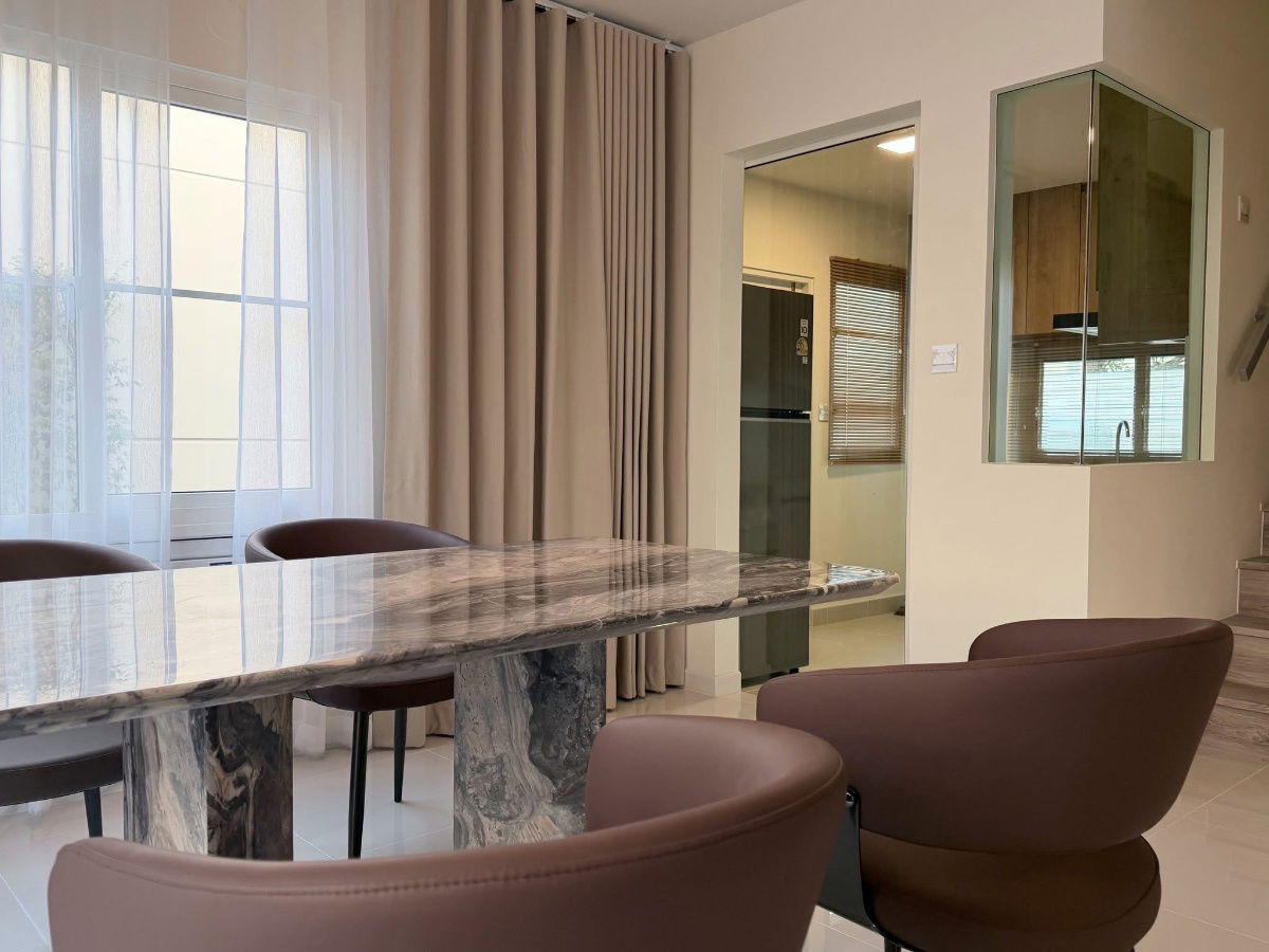 picture #R8017 🎉 041268 House for rent, Villaggio 3 Srinakarin-Bangna - 5/9