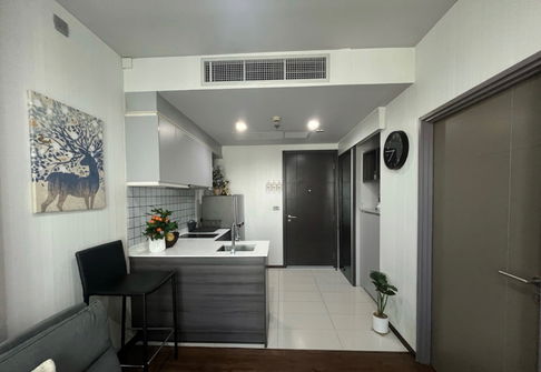 For rent: Seal by Sansiri Ekkamai, beautiful, cheap, ready to move in, near BTS Ekkamai. Interested? Add me on Line @841qqlnr