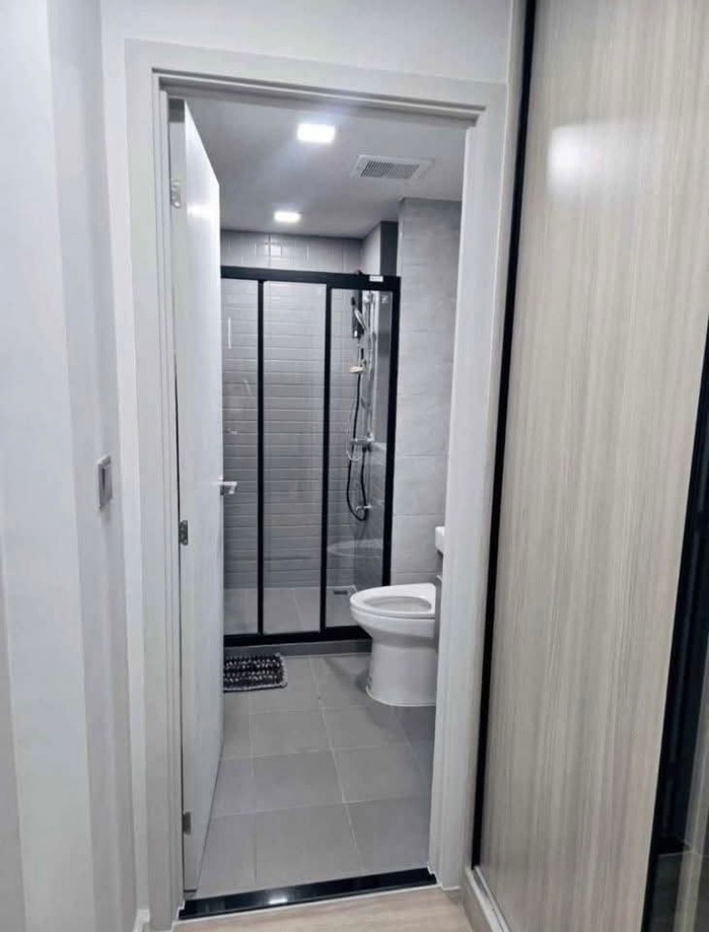 รูป AS1796 ให้เช่าคอนโด แอทโมซ โฟล์ว มีนบุรี ห้องสวย พร้อมเครื่องใช้ไฟฟ้าเฟอร์นิเจอร์ครบ - รูปที่ 7/8