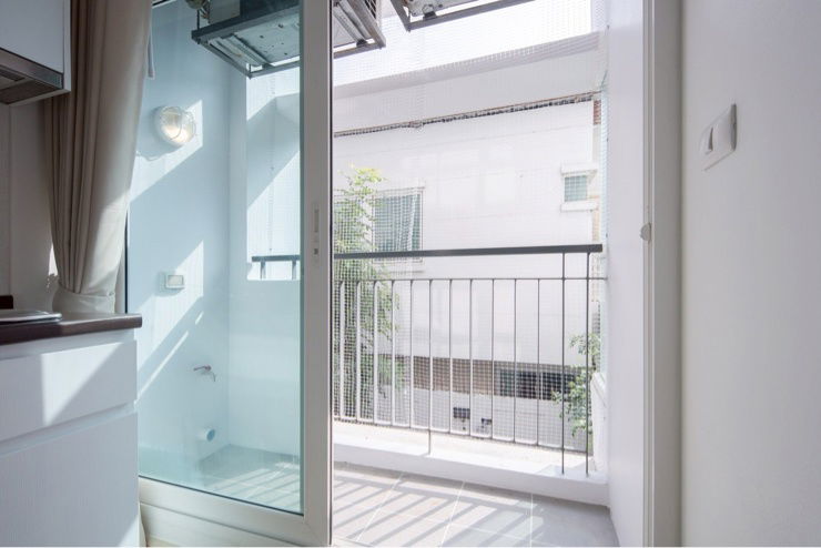 รูป 🩵ขายห้องรีโนเวทใหม่ Aspire Srinakarin 🩵 ราคา 1.69 ฟรีโอน  - รูปที่ 10/15