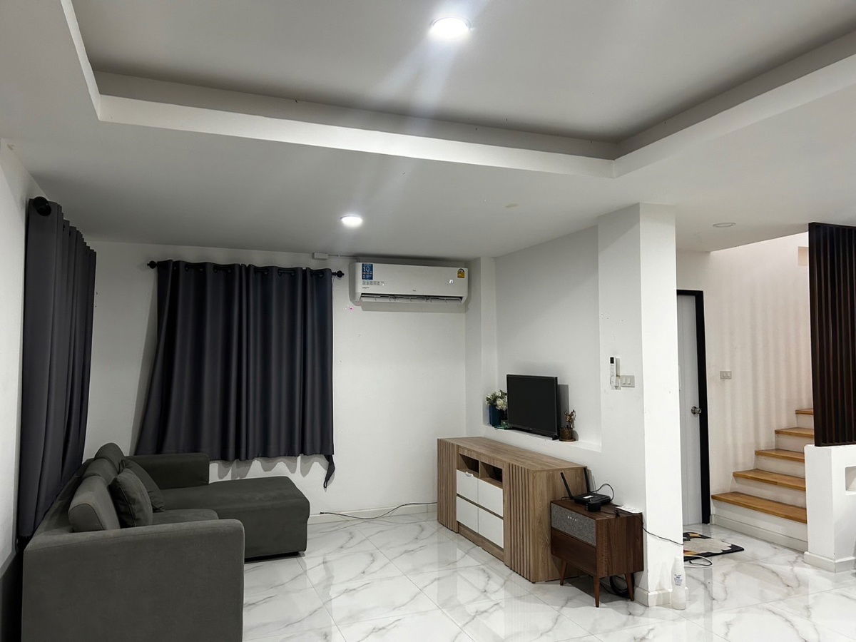 picture House for Sale! Fully Furnished & Ready to Move In - 10/13