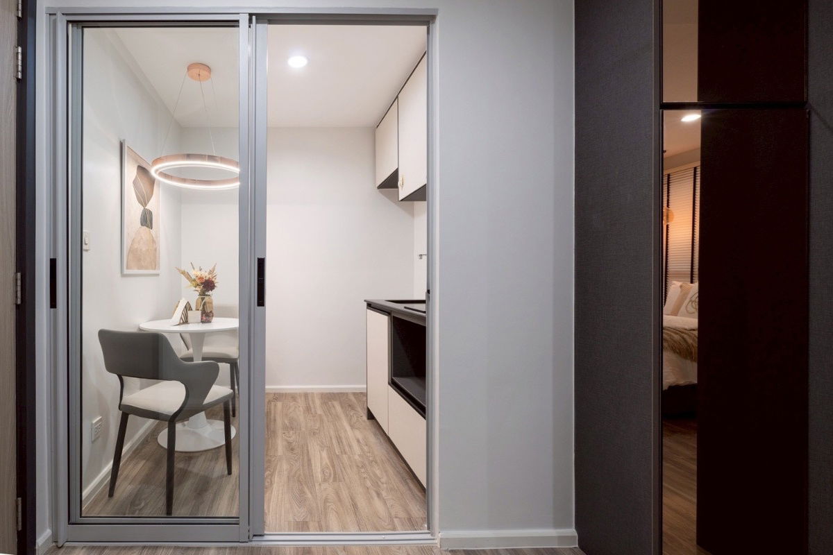 รูป ขายห้องรีโนเวทใหม่  📌 Condo Very ll Sukhumvit 72 📌 แต่งสวย ราคาดี 1.49 ลบ ฟรีโอน - รูปที่ 4/21