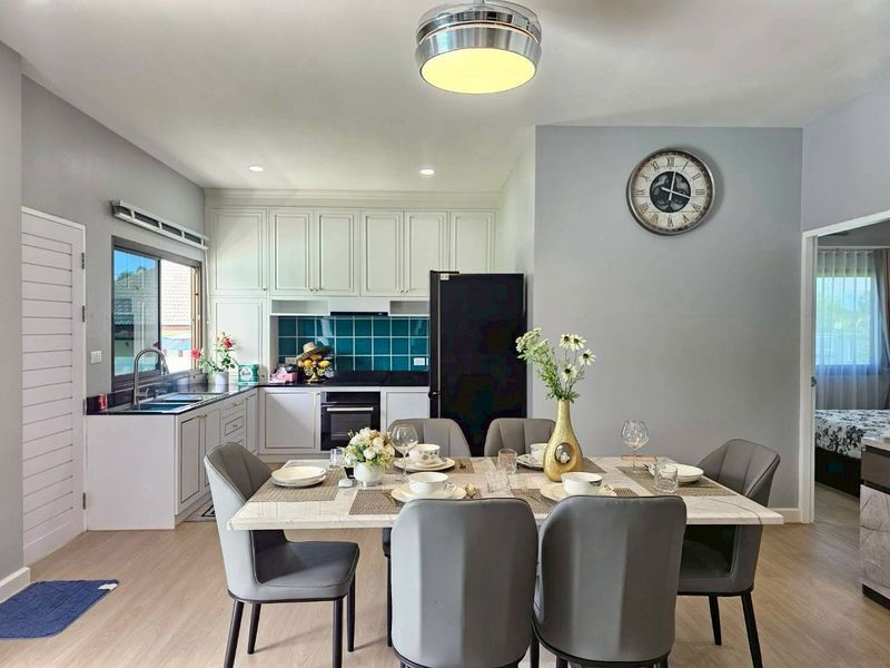 picture Luxury pool villa for sale in Bang Saray area, fully furnished, move in Ready - 6/17