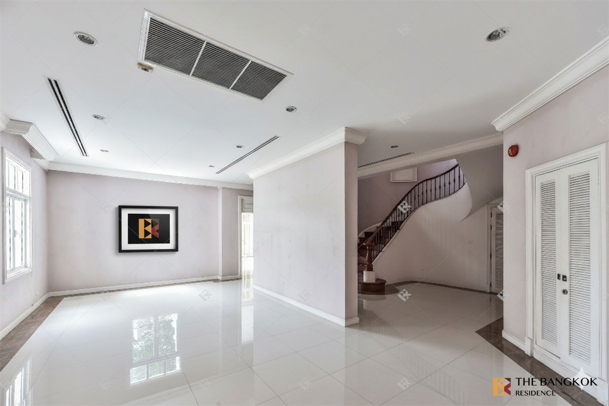 picture The Royal Residence Kaset-Nawamin is located in the convenience of Kaset-Nawamin area. - 10/39