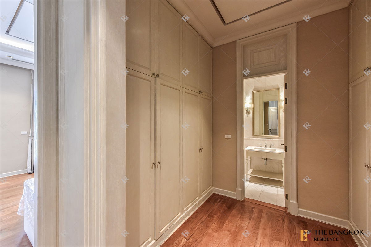 picture The Royal Residence Kaset-Nawamin combines the prosperity of the potential location. - 3/42