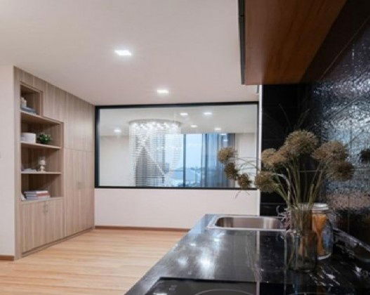 รูป ให้เช่าทาวน์โฮม 3.5 ชั้น หลังมุม / ลาดพร้าว 71 ซอยนาคนิวาส 37 / แอร์ทั้งอาคาร / เฟอร์นิเจอร์ครบ / จอดรถ 2-3 คัน / อยู่อาศัย หรือ Home Office - รูปที่ 6/11