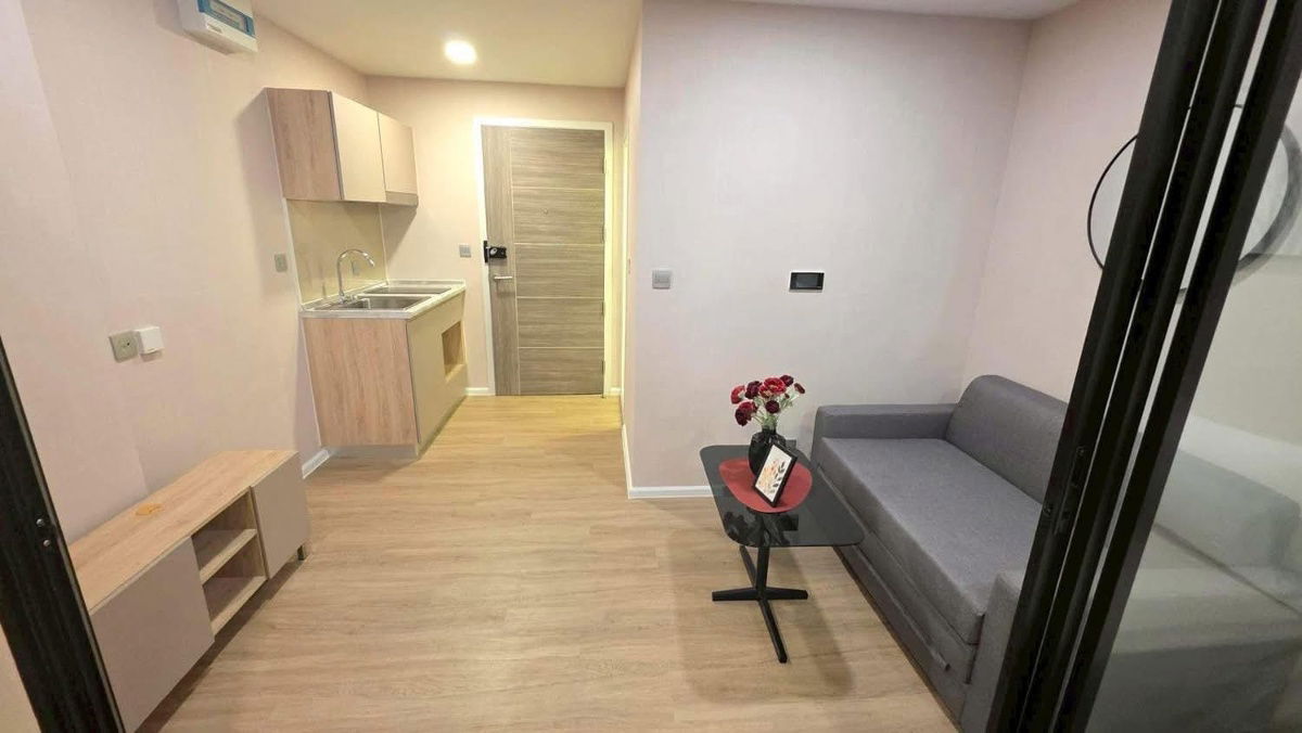 picture code : E89 Atmoz Ratchada–Huaykwang - 4/5