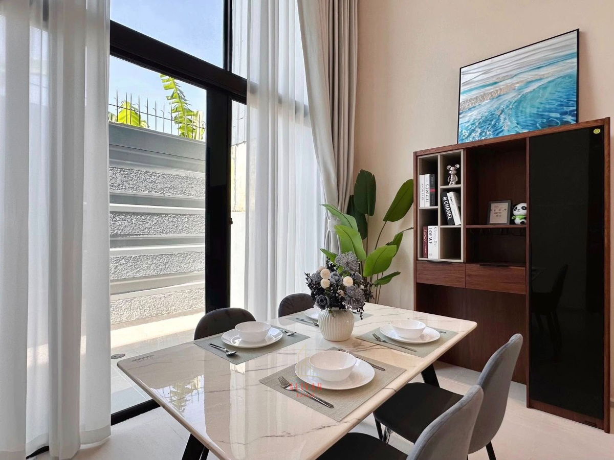 picture SH120025 Townhome for sale, 3.5 floors at Estara Haven, Phatthanakan 20, connected to Thonglor-Ekkamai, only 8 minutes. - 8/17