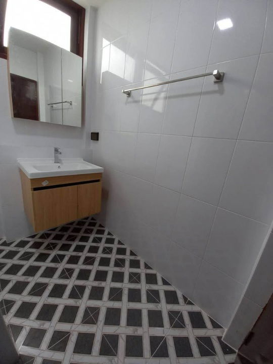 รูป HR3080ให้เช่าบ้านเดี่ยว หลังใหญ่เนื้อที่ 90 ตรว.ย่านประชาชื่น ใกล้สถานีกลางบางซื่อ เดินทางสะดวกใกล้ทางด่วน - รูปที่ 12/36