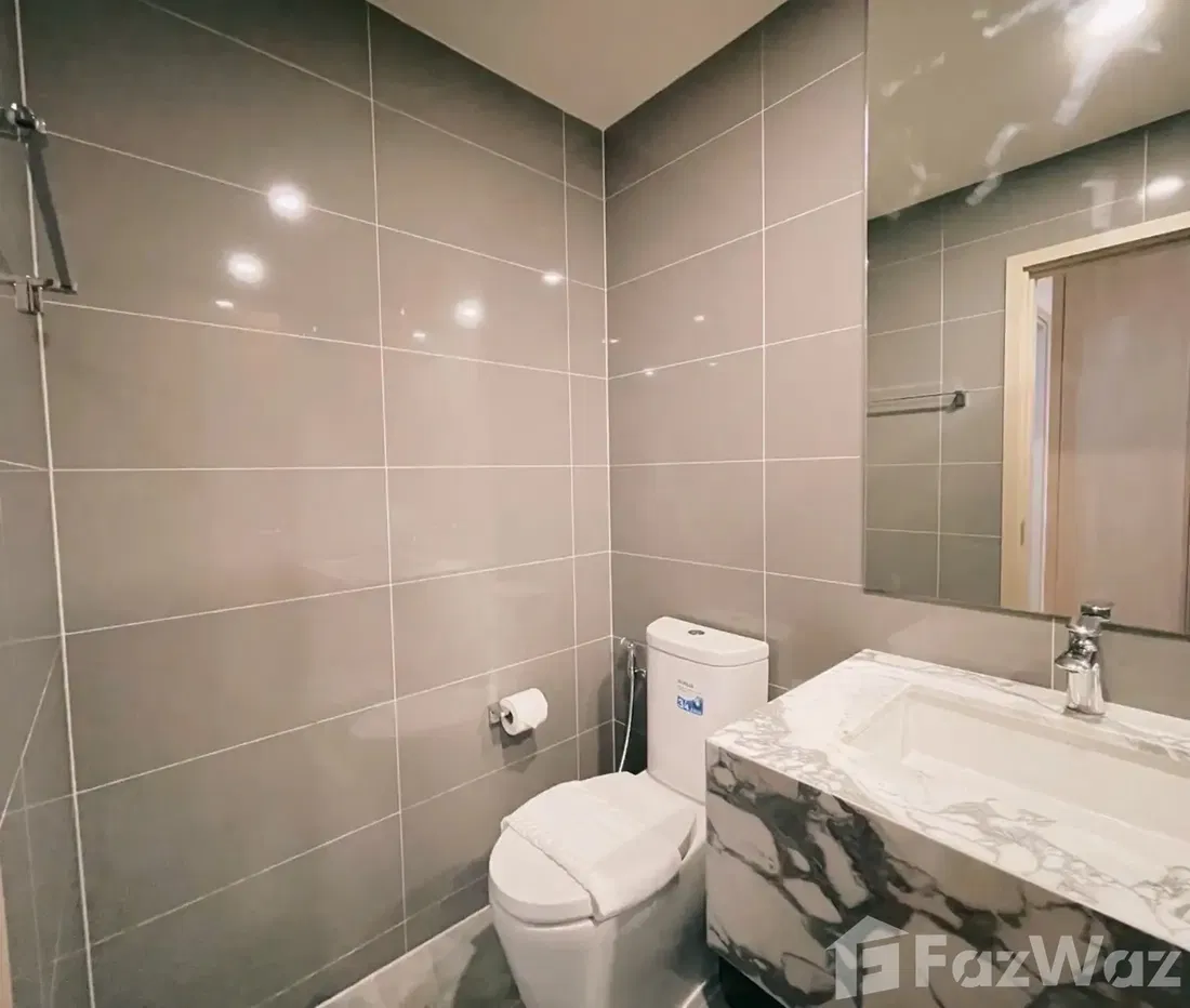 picture Luxury 2 Bed 2 Bath with Bathtub near BTS Chidlom CBD 5364612 - 9/12