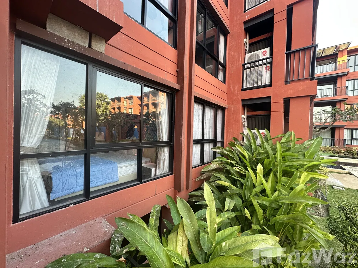 picture For Sale or Rent: Stylish Condo at Bluroc Hua Hin 1999905 - 10/13