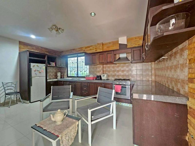 picture Second-hand detached house for sale, Ek Mongkol Village 2, Jomtien, Pattaya, Chonburi - 5/19