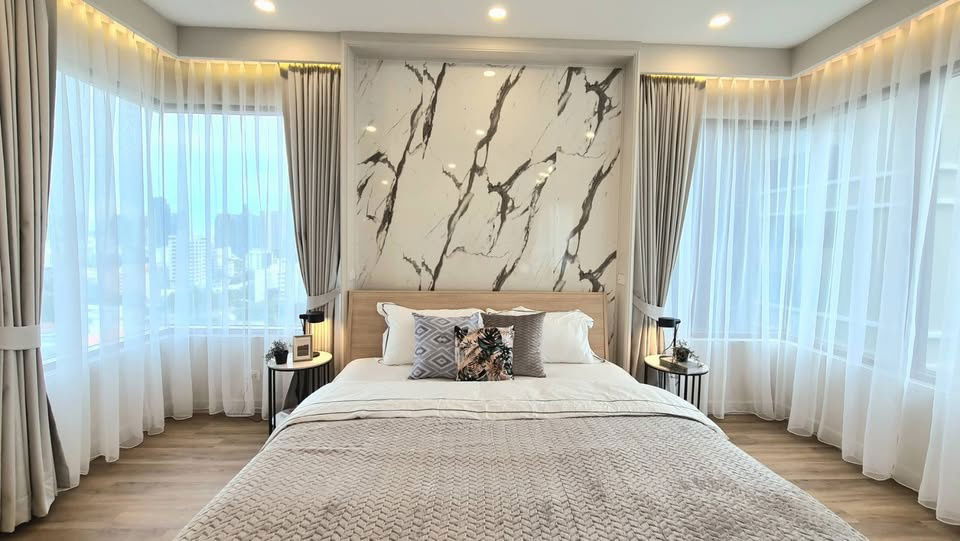 picture For Rent The Emporio Sukhumvit 24 Price 95,000 THB - 7/9