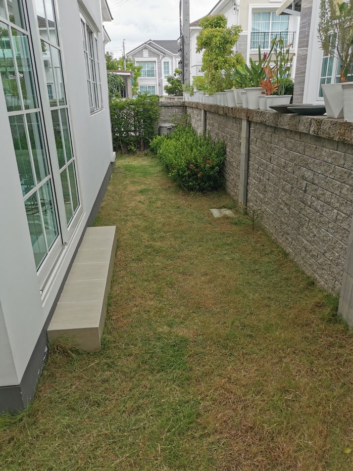 รูป ขายบ้าน ที่ โกลเด้น นีโอ บางนา-สวนหลวง - รูปที่ 2/5