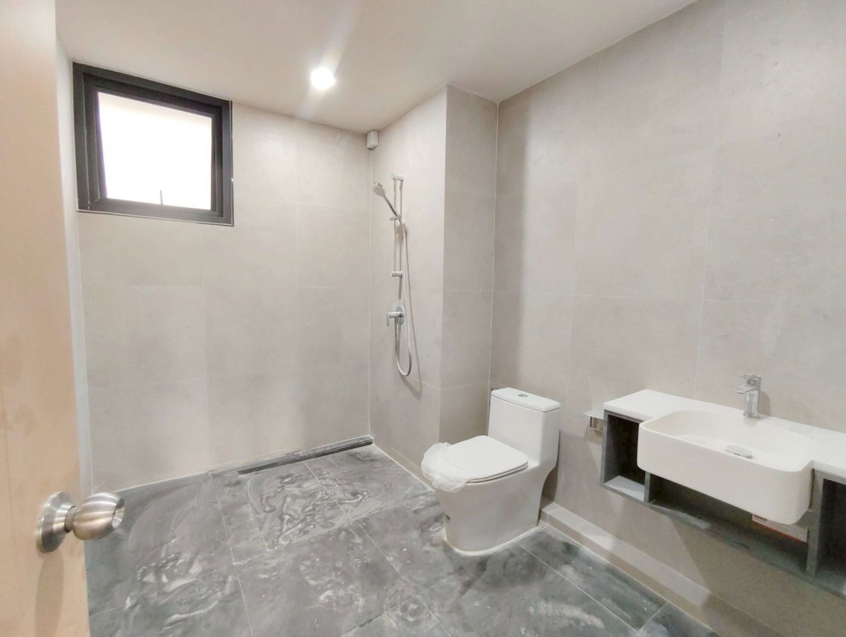 รูป LTHC13712 – Commercial Building for Rent | Thonglor 23 | 450 sqm | 6 Beds 5 Baths | ONLY 140K/Month | อาคารพาณิชย์ให้เช่า ทองหล่อ 23 - รูปที่ 2/16