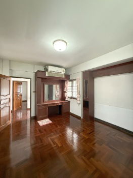 รูป ขาย บ้านเดี่ยว 5 นอน ซอยประชาชื่น 30  ใกล้ โรงพยาบาลเกษมราษฎร์ ประชาชื่น 84 ตรว 2 ชั้น - รูปที่ 9/12