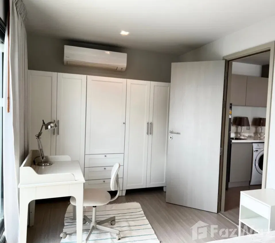 picture Spacious 2-Bedroom Condo | Unblocked City View 5904827 - 10/13