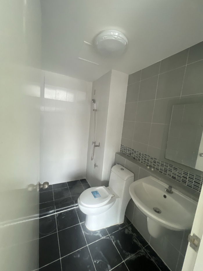 รูป JK 4525286 : ดี คอนโด รามคำแหง 64 - รูปที่ 27/29