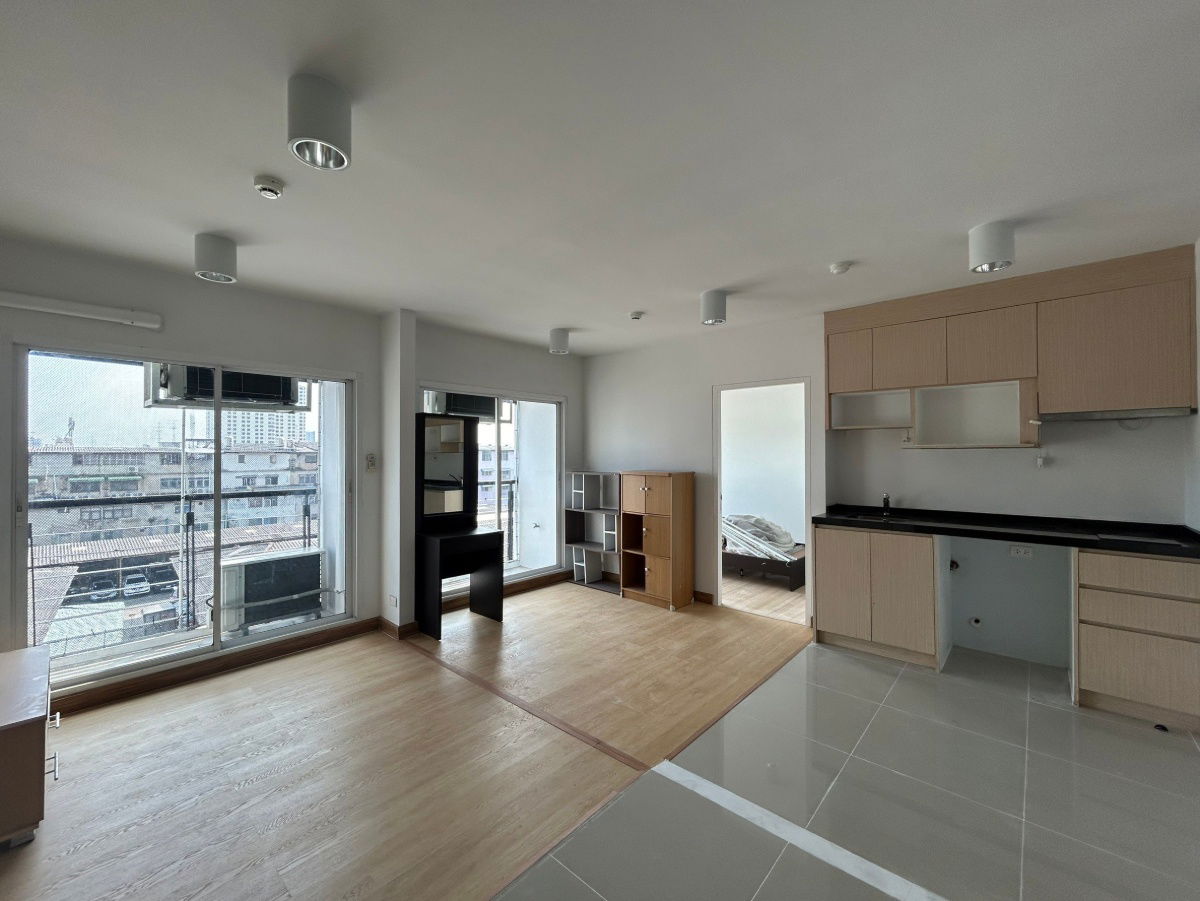 รูป JK 4963220 : แบงค์คอก ฮอไรซอน รัชดา - ท่าพระ - รูปที่ 44/45