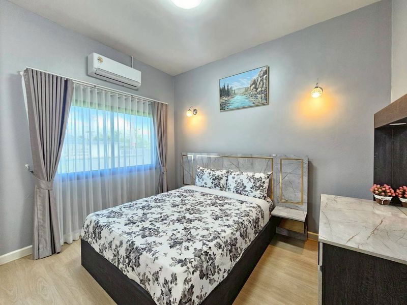 picture Luxury pool villa for sale in Bang Saray area, fully furnished, move in Ready - 13/17