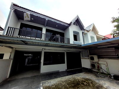 เช่าบ้านแฝด ถนนลาดพร้าว : AH630 ให้เช่าบ้าน 2 ชั้นพร้อมเฟอร์นิเจอร์ ย่านประชาราษฎร์บำเพ็ญ ห้วยขวาง สุทธิสาร ใกล้รถไฟฟ้า ใกล้ MRT ห้วยขวาง ใกล้BIG C รัชดา