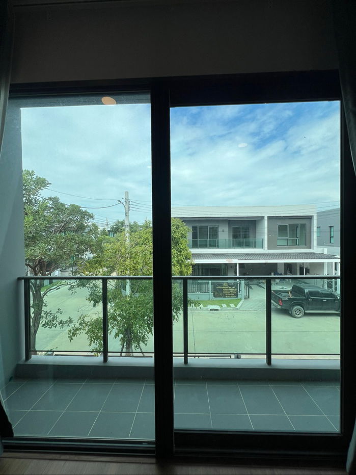 picture 🏡 [For Sale] URGENT SALE – Corner Single House, 3 Bedrooms Centro Ramindra–Chatuchot 2 | Excellent Condition | Ready to Move In   - 16/44