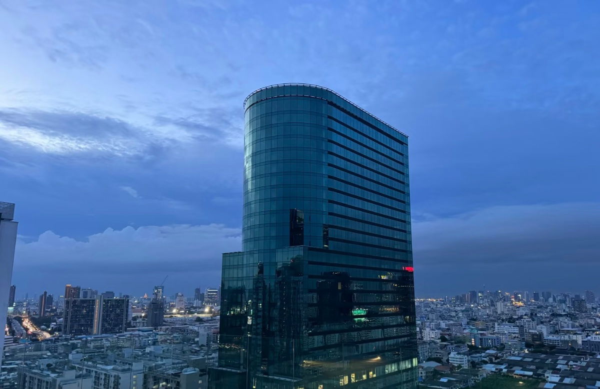 picture For sale by the owner — excellent value for money - 4/7