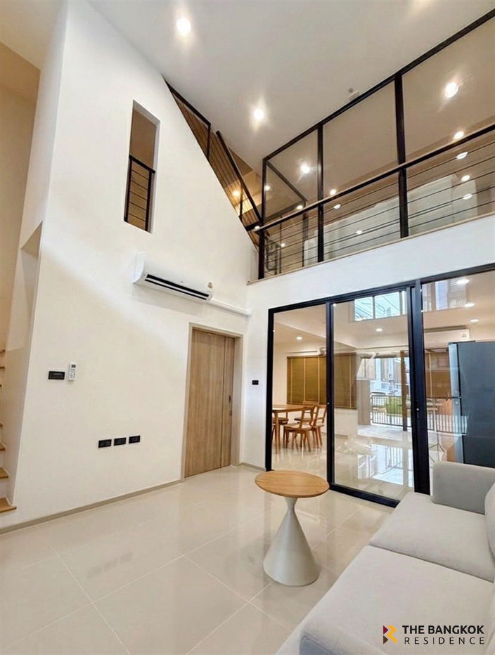 รูป Shizen Phatthanakan 32 🏡 ทาวน์โฮม 3.5 ชั้น หลังมุม พร้อมเฟอร์ฯ ใหม่ 💎 - รูปที่ 2/15