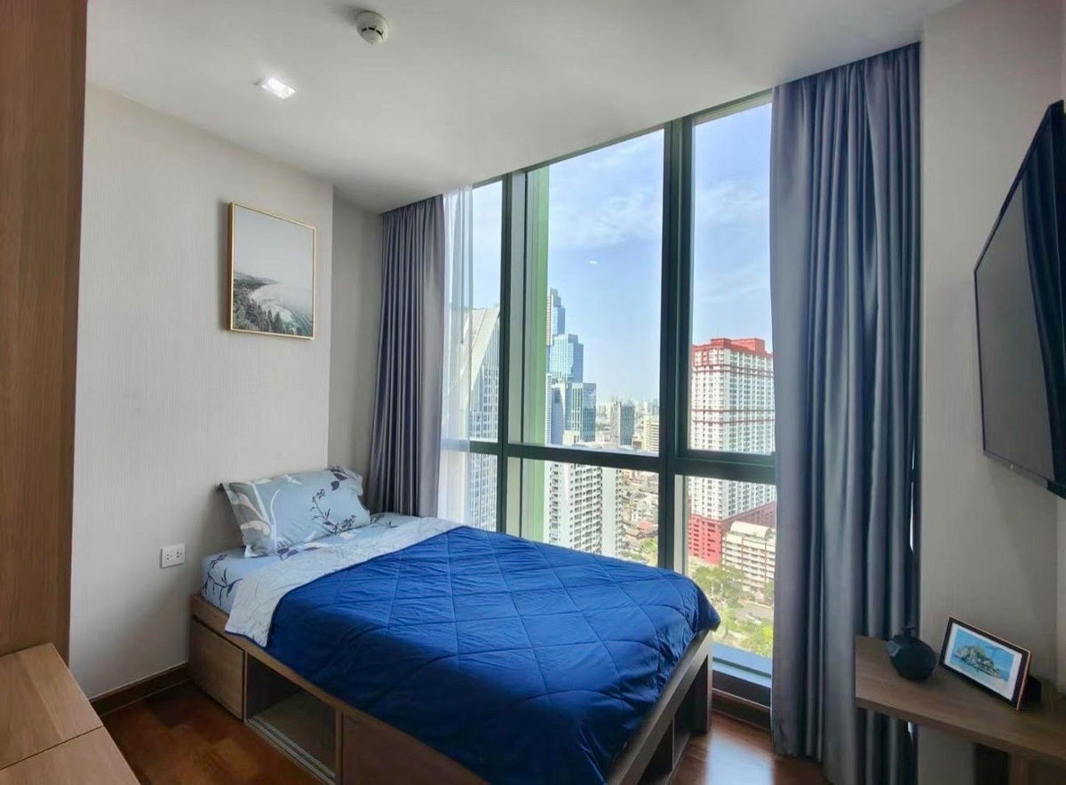 picture code : E91 Wish Signature Midtown Siam - 5/8